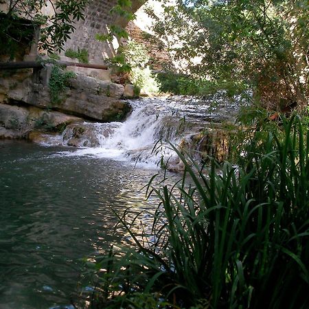 Le Vieux Moulin De Jouques Bed & Breakfast ภายนอก รูปภาพ