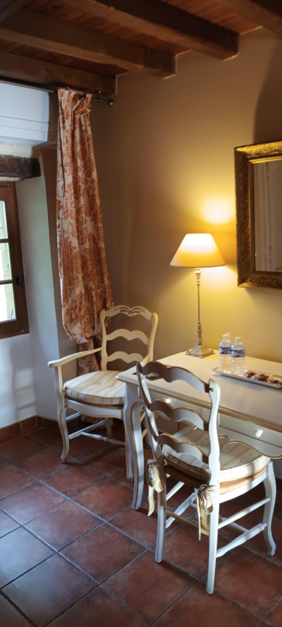 Le Vieux Moulin De Jouques Bed & Breakfast ภายนอก รูปภาพ