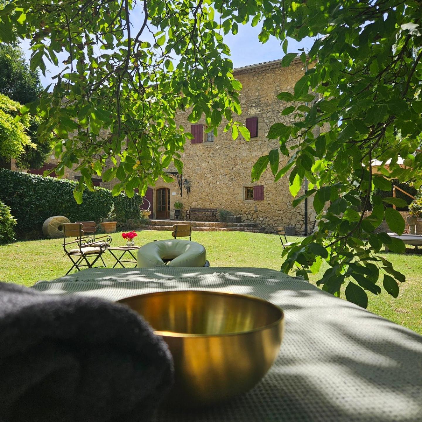Le Vieux Moulin De Jouques Bed & Breakfast ภายนอก รูปภาพ