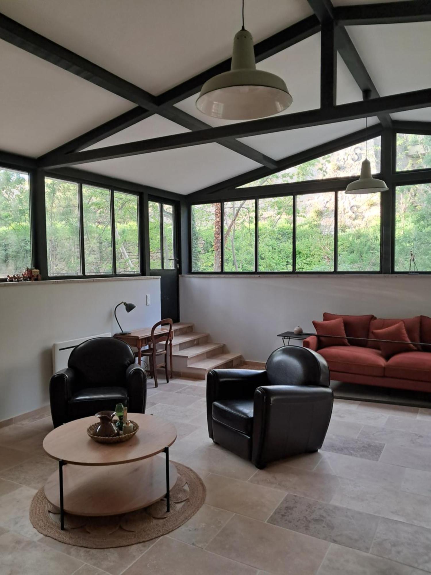 Le Vieux Moulin De Jouques Bed & Breakfast ภายนอก รูปภาพ