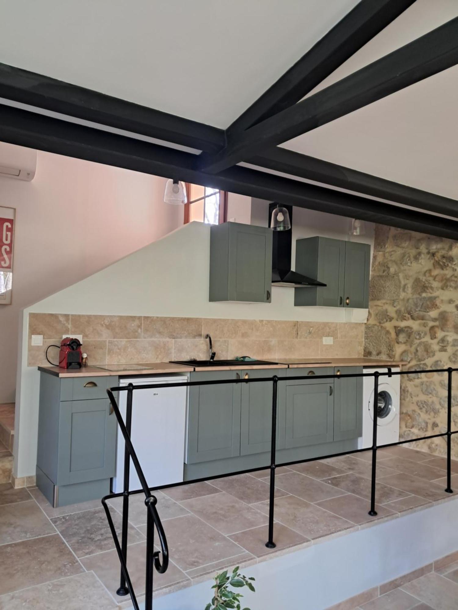 Le Vieux Moulin De Jouques Bed & Breakfast ภายนอก รูปภาพ